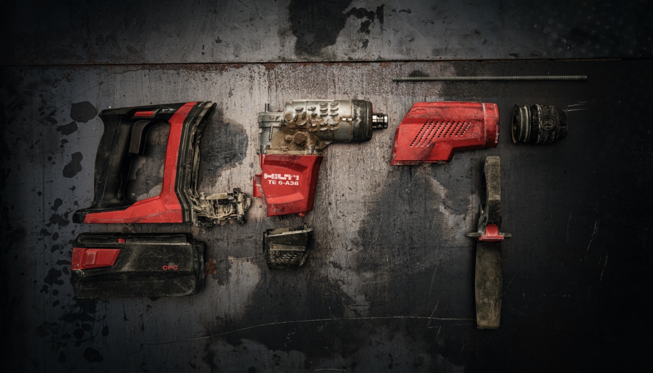 Zerlegtes Hilti-Werkzeug für Recyclingzwecke