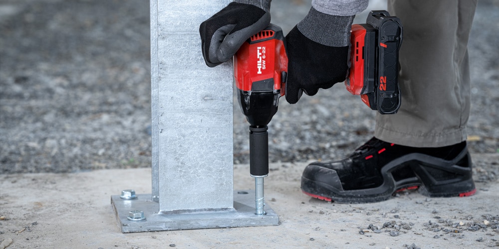 Hilti Nuron Akku-Schlagschraubers SIW 6-22 in Anwendung