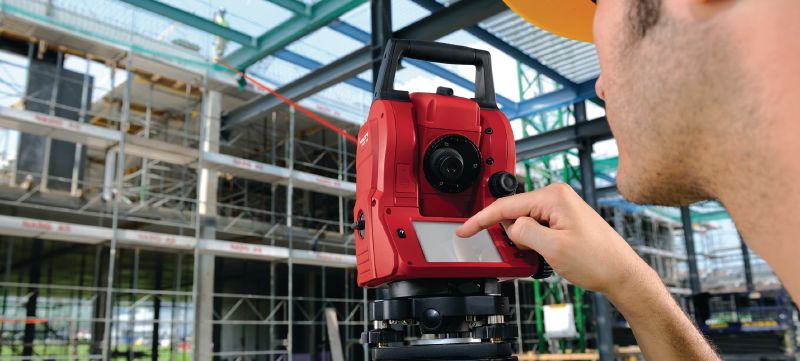 Totalstation POS 18 Präzise Totalstation für den Zweipersonenbetrieb mit einer Winkelmessgenauigkeit von 3  Anwendungen 1