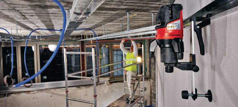 Multilinienlaser PM 4-M Multilinienlaser mit 3 Linien und Punktlaser zum Loten mit rotem Laserstrahl Anwendungen 1