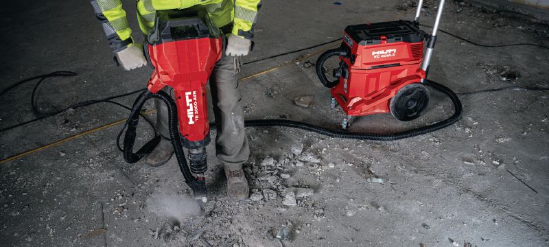 Elektrischer Abbruchhammer TE 3000-AVR für schwere Arbeiten Außergewöhnlich leistungsstarker Abbruchhammer für schwere Beton-Abbrucharbeiten, zum Trennen von Asphalt, für Erdarbeiten und zum Setzen von Erdleitern Anwendungen 1