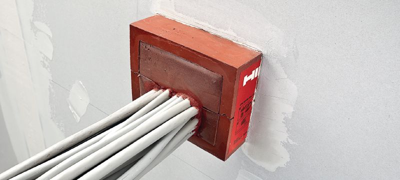 Brandschutz-Modulbox CFS-MB Brandschutz-Modulbox zur Abdichtung rund um Kabel, Kabelbündel und Leerrohre Anwendungen 1