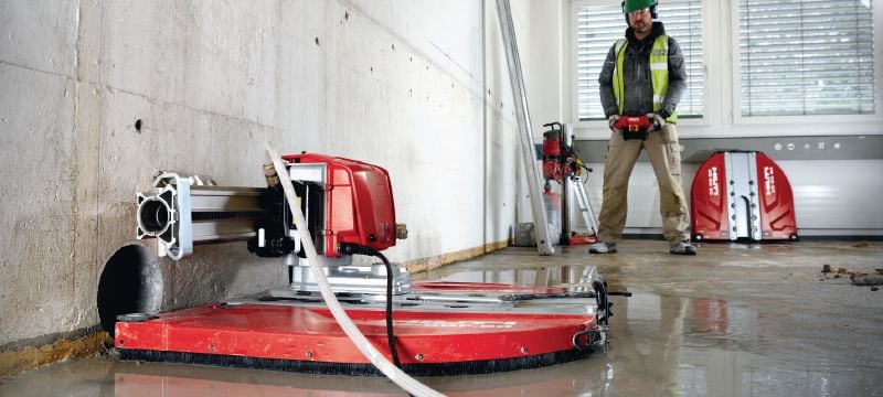 Wandsägeblatt SPX LCS Equidist (60H: passend für Hilti und Husqvarna®) Wandsägeblatt (5–10 kW) der Ultimate-Leistungsklasse für hohe Geschwindigkeiten und längere Lebensdauer in armiertem Beton (60H-Aufnahme kompatibel mit Hilti und Husqvarna® Wandsägen) Anwendungen 1