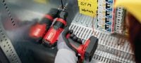 Mehrfach-Bohrschrauber SFE 2-A12 Mehrfach-Bohrschrauber der Superkompakt-Klasse mit 12-V-Akku (versetzt, rechtwinklig, Schnellspannaufnahme 13 mm und Sechskant-Bithalter) für Installationsarbeiten auf engem Raum und um Ecken herum Anwendungen 1