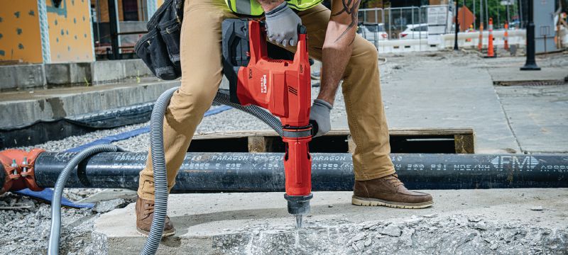 Akku-Bohrhammer TE 60-22 SDS Max (TE-Y) Akku-Bohrhammer mit aktiver Vibrationsreduktion und elektronischer Schnellabschaltung ATC für schwere Bohr- und Meißelarbeiten in Beton (Nuron Akku-Plattform) Anwendungen 1