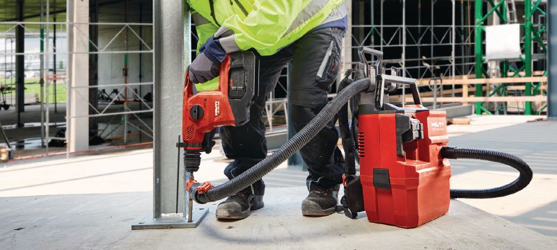 VC 4LX-22 T8 Akku-Baustaubsauger der L-Klasse Kompakter und leistungsstarker Akku-Baustaubsauger mit optionalem Tragrucksack für den Einsatz in Verbindung mit Elektrowerkzeugen und zur Baustellenreinigung (nass und trocken), Behältergröße 8 Liter (Nuron Akku) Anwendungen 1