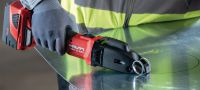 Akku-Blechschere SSH 6-A22 Akku-Blechschere für alle schnellen, geraden oder kurvenförmigen Schnitte in Blechen, Wickelfalzrohren und anderen Metallprodukten bis zu einer Stärke von 2,5 mm Anwendungen 3