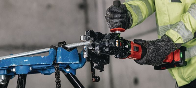 NRC 6-22 Akku-Bewehrungsschneider Bündigschnittklinge für Bewehrungseisen für Kaltschnitte mit geringer Funkenbildung in Gewindestangen und Bewehrungseisen (bis 25 mm / #8) (Nuron Akku-Plattform) Anwendungen 1