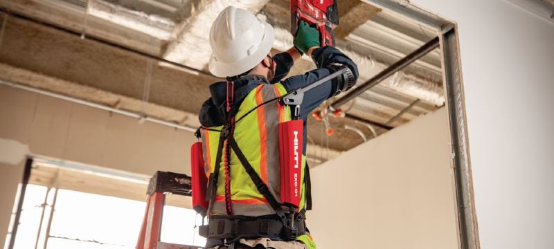 Überkopf-Exoskelett EXO-O1 Passives Exoskelett, das die Belastung der Schultern und Arme bei Überkopfarbeiten reduziert Anwendungen 1