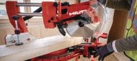 Universal-Kreissägeblatt für Holz (CPC) Leistungsstarkes Kreissägeblatt für Holz mit Hartmetallzähnen für schnellere Schnitte, eine längere Lebensdauer sowie maximale Produktivität bei der Arbeit mit Akku-Geräten Anwendungen 2
