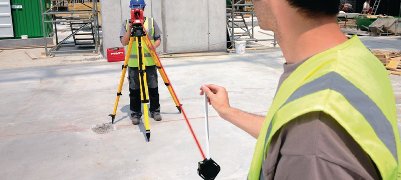 Totalstation POS 15 Präzise Totalstation für den Zweipersonenbetrieb mit einer Winkelmessgenauigkeit von 5  Anwendungen 1