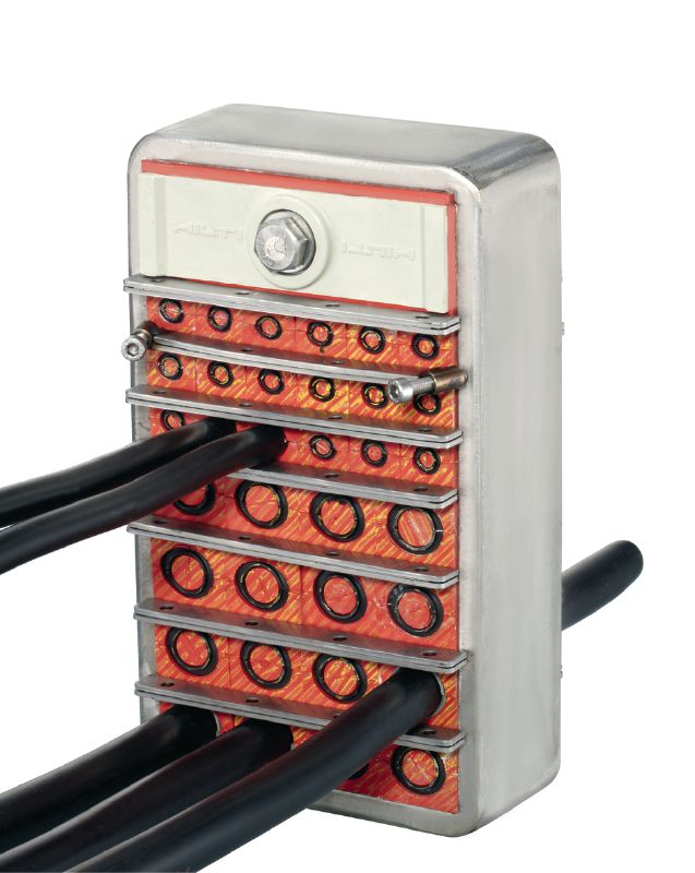 Kabelmodule CFS-T EMC Module mit elektromagnetischer Verträglichkeit zum Abdichten von Kabeln/Rohren innerhalb eines Durchführungsrahmens, wenn eine hohe Wasser- und Gasdichtigkeit sowie Feuerbeständigkeit erforderlich sind Anwendungen 1