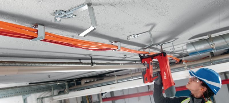 Bild 3 von 7: X-ECH-FE MX Metall-Kabelhalter Metallsammelbehälter zur Verwendung mit magazinierten Nägeln oder Dübeln in Decken oder Wänden Anwendungen 1